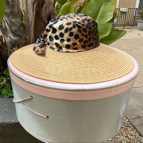 Sonni oversized hat - Picture 5 of 5